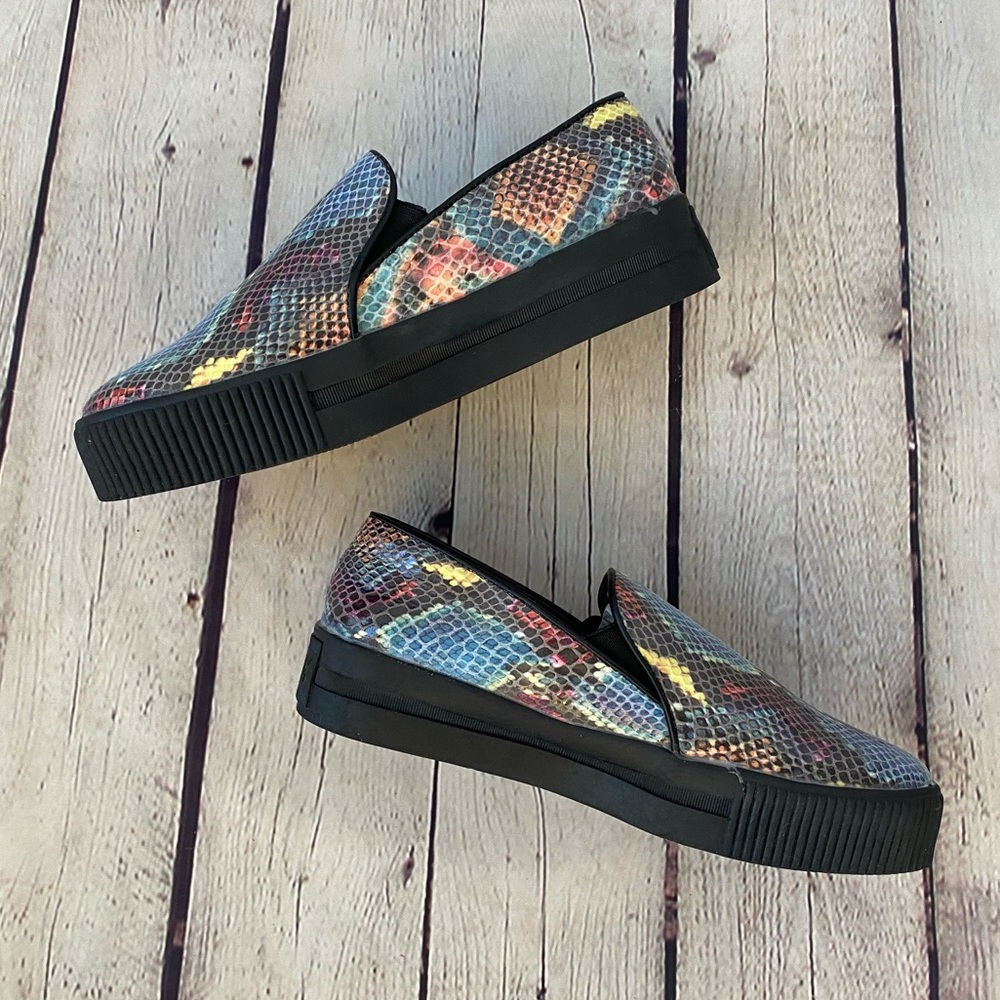 Mi.iM Snakeskin Slip On Sneakers